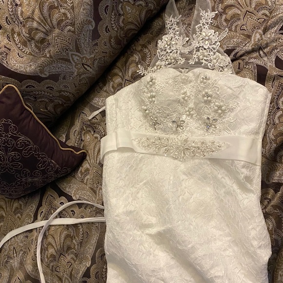 Wedding dress - Picture 5 of 5